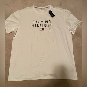 Tommy Hilfiger women’s t shirt